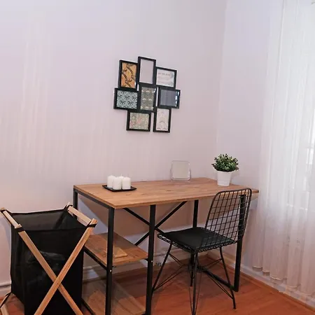 Apartman Parlante