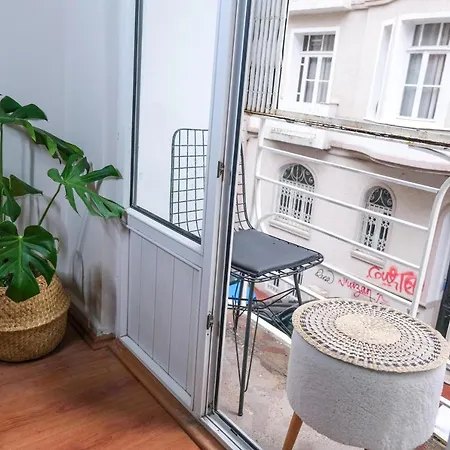 Parlante Apartman